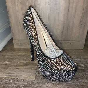 Liliana Heel Style Maniac Embellished Platform.